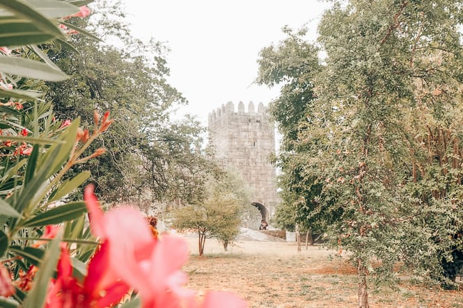 10 things to do in Guimaraes, Portugal | PACK THE SUITCASES
